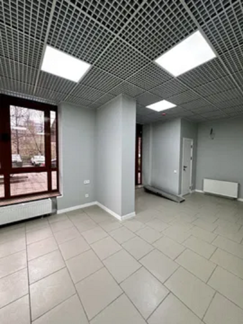 Печерська метро,вул Коновальця 36В, приміщення 40м Київ - зображення 2