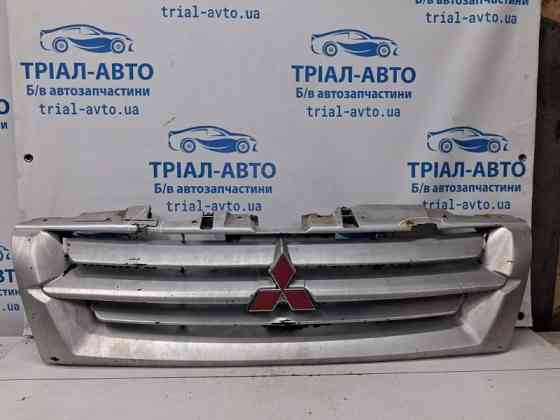 Решетка радиатора Mitsubishi Pajero Wagon 3 3.2 ДИЗЕЛЬ 4M41 1999 (б/у) Київ