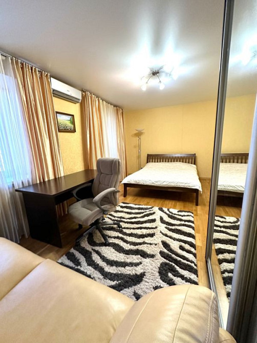 Продам. 2-к.кв. 15/16, ж/м Тополь-1, провулок Джинчарадзе. Дніпро - зображення 1