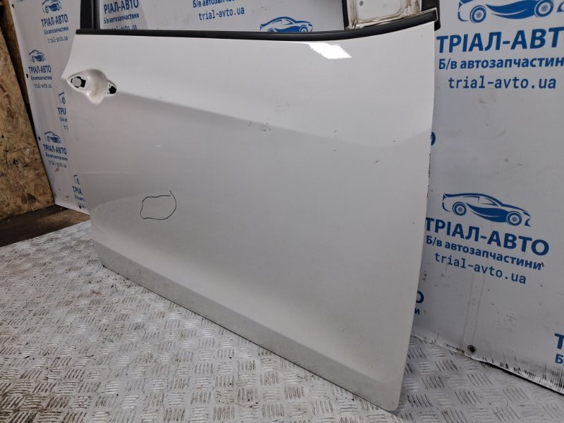Дверь передняя правая Hyundai I30 GD 1.6 DIESEL D4FB 2011 (б/у) Київ - зображення 3