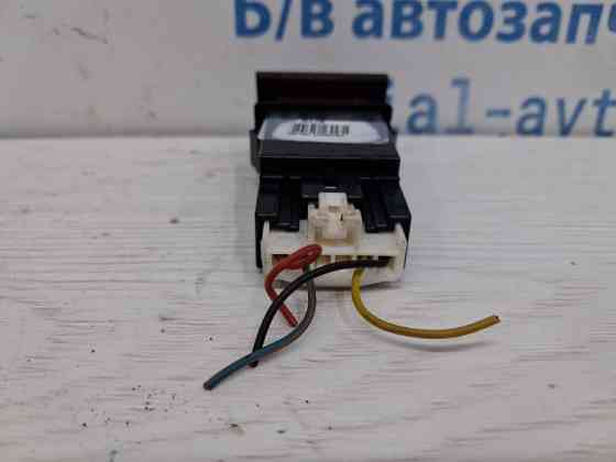 Кнопка аварийки Hyundai IX35 2009-2015 937902S000 (Арт. 77774) Київ