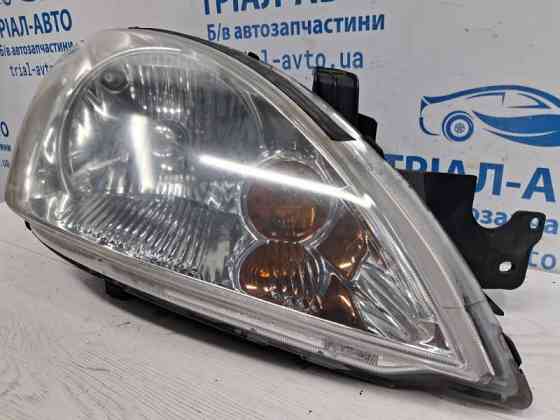 Фара правая Mitsubishi Lancer 9 1.6 БЕНЗИН 4G18 2003 (б/у) Киев