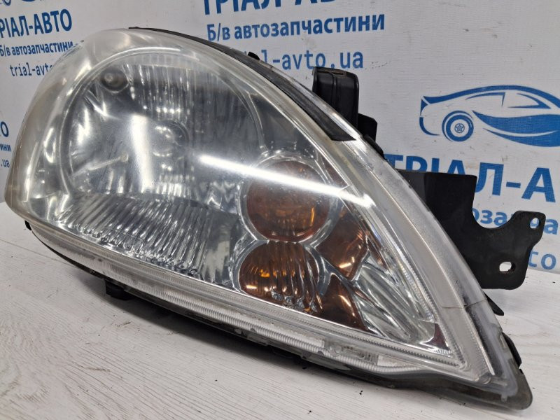 Фара правая Mitsubishi Lancer 9 1.6 БЕНЗИН 4G18 2003 (б/у) Киев - изображение 3