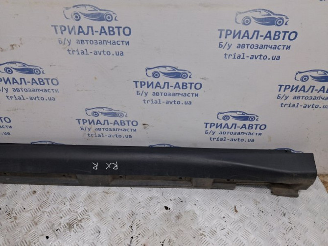 Накладка порога внешняя правая Lexus RX 350 XU30 3.5 БЕНЗИН 2GRFE 2003 (б/у) Киев - изображение 3