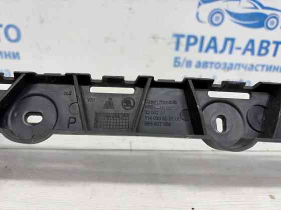 Кронштейн бампера задний правый Skoda Octavia 2013-2020 5E5807394 (Арт. 83349) Київ