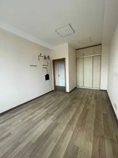 Лівобережна метро,вул Євгена Сверстюка 11А, БЦ Новий, офіс 35м Київ - зображення 3