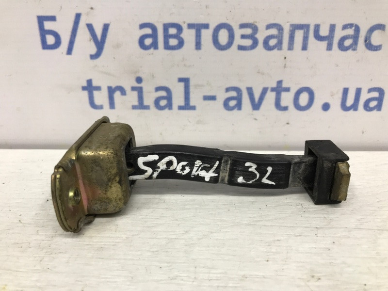 Ограничитель двери задний левый Mitsubishi Pajero Sport K9 3.0 БЕНЗИН 6G72 1996 (б/у) Киев - изображение 1