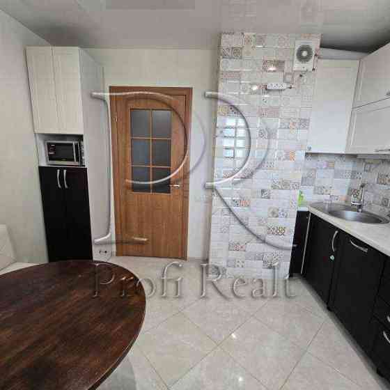 продажа 1-к квартира Киев, Голосеевский, 79500 $ Киев