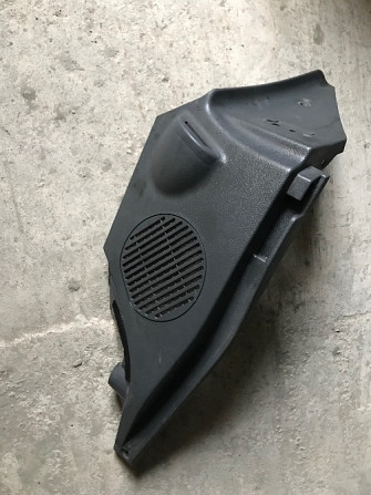 Бу обшивка багажника задняя левая Renault Laguna 1, 7700821392 хетчбэк Кропивницький - зображення 1
