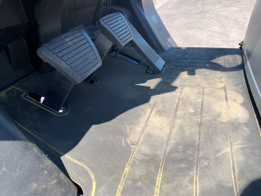 Вилочный погрузчик Nissan на 3 тонны, с синхронным позиционером вил. Модель UG1F2A30D Винница - изображение 8