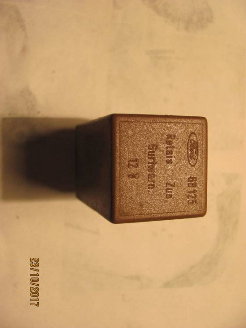 Реле Форд 68125 Relais Zus. Gurtwarn оригинал Вінниця - зображення 1