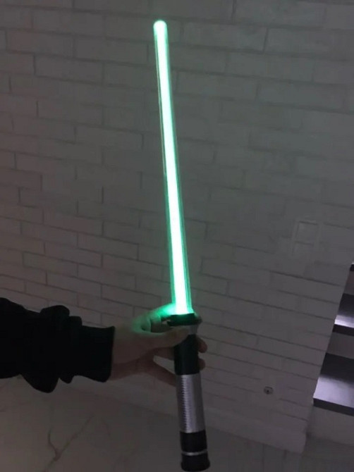 Світлодіодний меч джедая зі зміною кольорів та звуками дуелі Київ - зображення 5