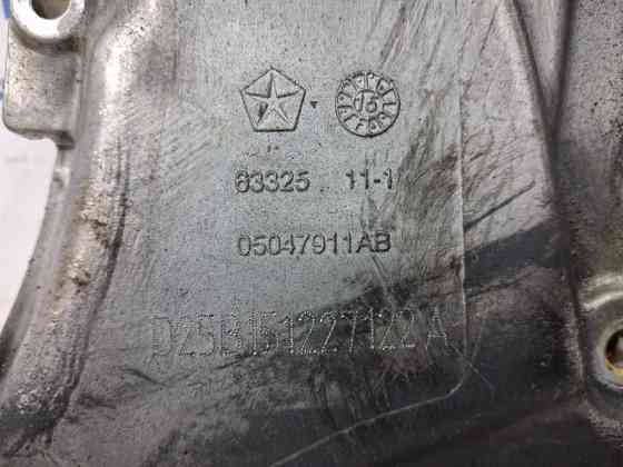 Крышка двигателя Jeep Cherokee KL 2.4 БЕНЗИН ED6 2013 (б/у) Киев