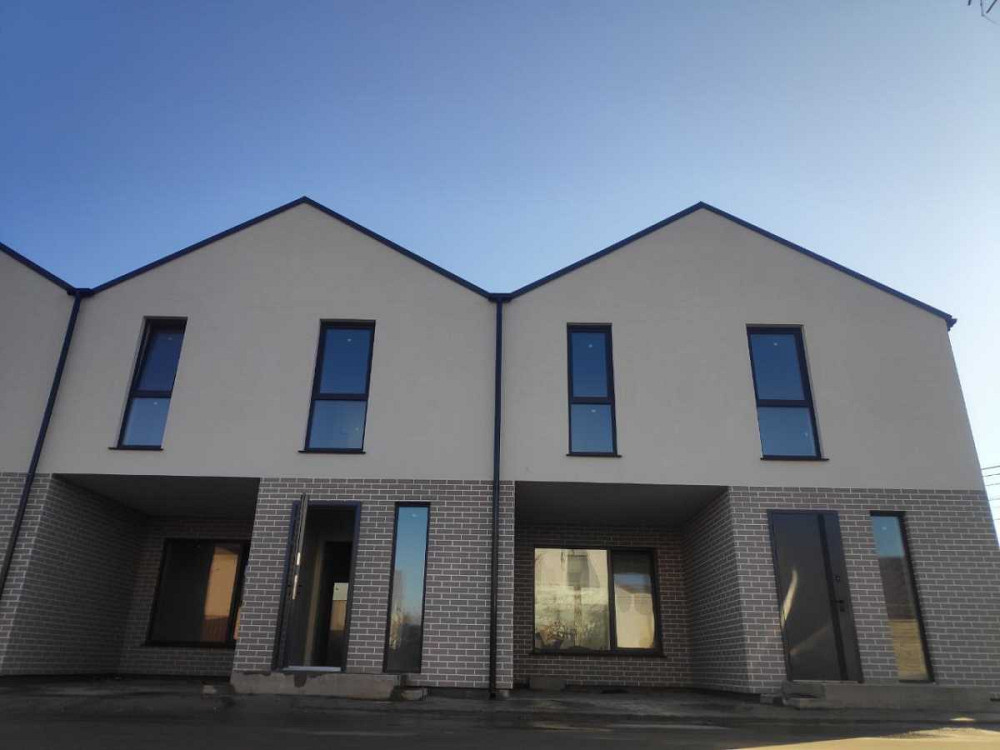 продажа 3-к таунхаус Киев, Днепровский, 45000 $ Київ - зображення 1