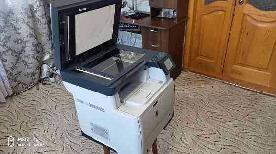 Продається багатофункціональний пристрій Lazer Jet Pro MFP 521 dw у відмінному стані! Черняхів