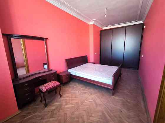 продажа 8-к квартира Киев, Шевченковский, 350000 $ Київ