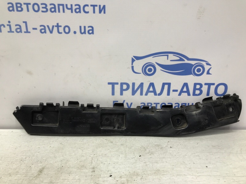 Кронштейн бампера задний правый Ford Kuga CBS 2.0 DIESEL 2011 (б/у) Київ - зображення 1