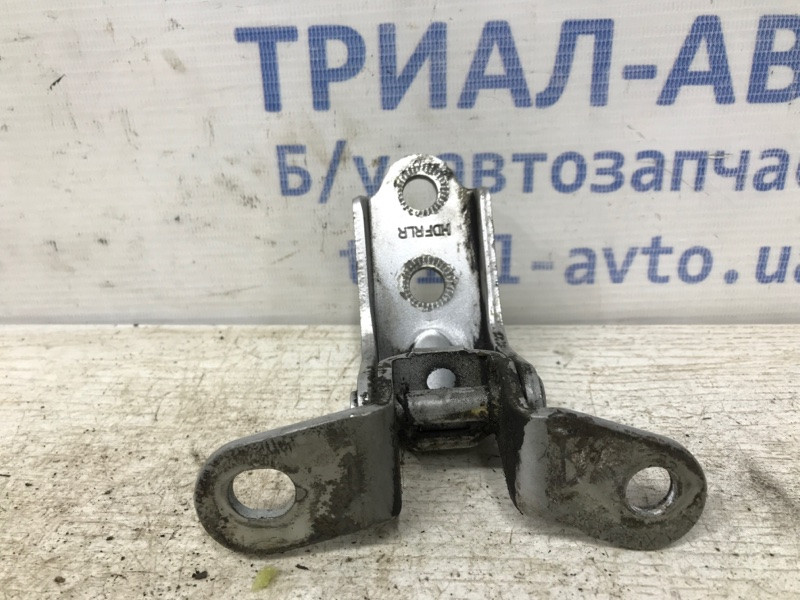 Петля двери задней правой нижняя Kia Ceed ED 1.6 DIESEL D4FB 2006 (б/у) Київ - зображення 3