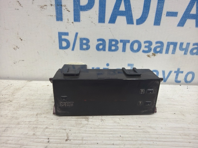 Часы Mitsubishi Lancer 2003-2009 MR962799 (Арт. 83292) Київ - зображення 1