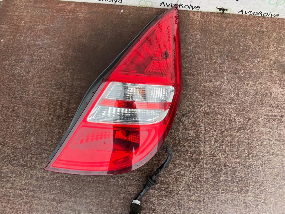 Фонарь задний правый Hyundai i30 2007-2012 (92402-2L0) Ковель - зображення 2