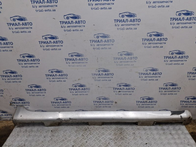 Накладка порога внешняя правая Toyota Camry 40 2.4 БЕНЗИН 2AZFE 2006 (б/у) Киев - изображение 1