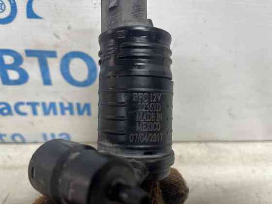 Насос омывателя стекла Jeep Cherokee 2013-2019 68225066AB (Арт. 73917) Киев