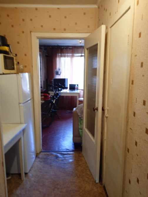 Без %.м.Оболонь 15мин.Продам хорошую гостинку. Киев - изображение 2