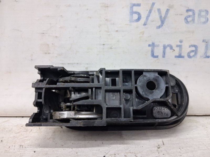 Ручка двери внутреняя задняя правая Mazda CX 7 ER 2.3 БЕНЗИН 	L3VDT 2006 (б/у) Киев - изображение 3