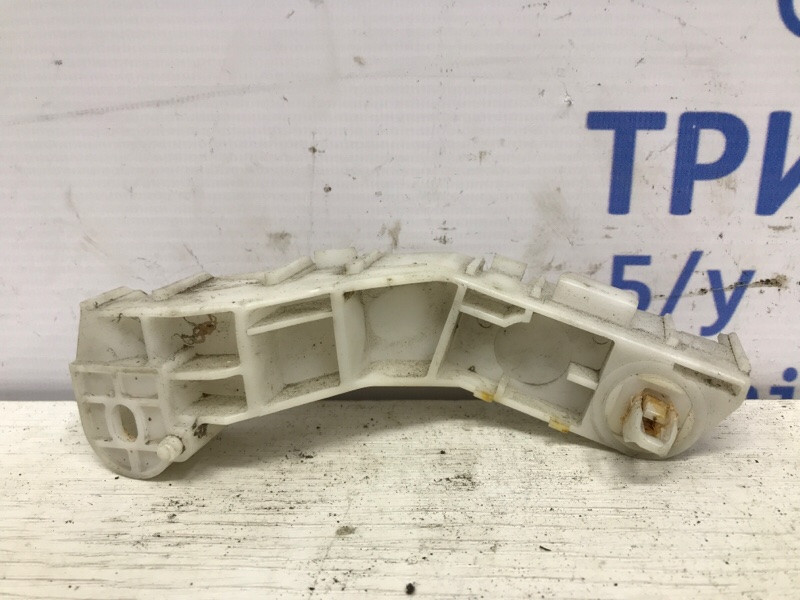 Кронштейн бампера передний правый Mitsubishi Pajero Wagon 4 3.2 ДИЗЕЛЬ 4M41 2006 (б/у) Київ - зображення 3