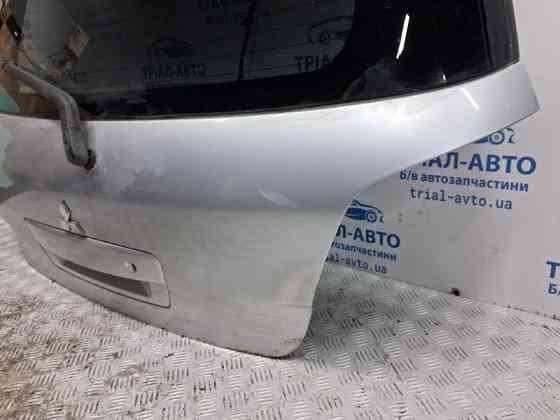 Крышка багажника Рестайлинг Mitsubishi Outlander CU 2.4 БЕНЗИН 4G69 2003 (б/у) Киев