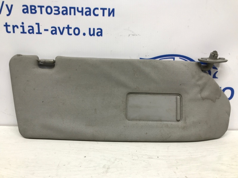 Козырек солнцезащитный правый Mitsubishi Pajero Sport K9 2.5 DIESEL 4D56 1996 (б/у) Киев - изображение 1