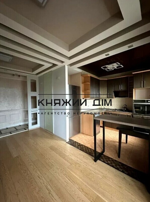 Продаж 3-х кімнатної ,Уманська 29. Солом'янський р-н. м.Вокзальна або м.Шулявська Київ - зображення 1