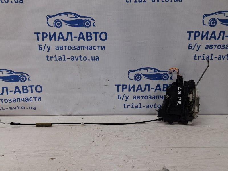 Замок двери передний правый Mitsubishi Lancer 9 1.6 БЕНЗИН 4G18 2003 (б/у) Киев - изображение 1