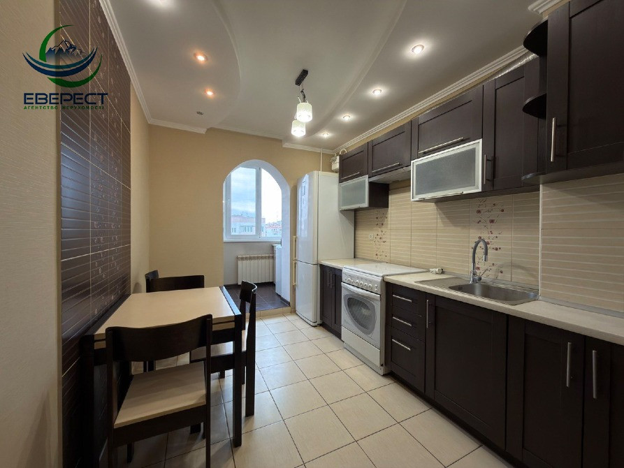 Продаж 3-к квартири на вул. Конякіна, район Варшавського ринку! Луцьк - зображення 1