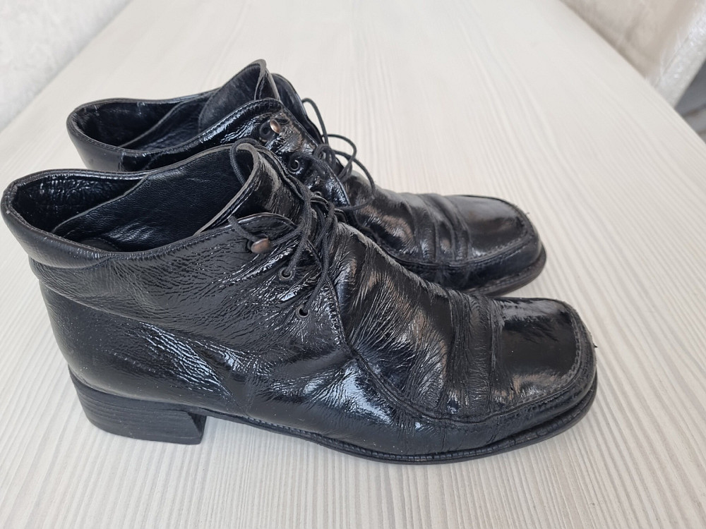 Продам женские лакированные ботинки,р.39.5-40,натуральная кожа Киев - изображение 2