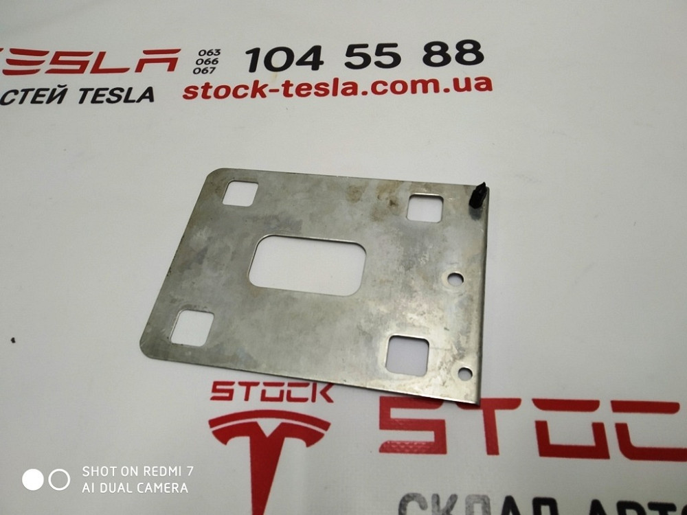 Пластина усилителя бампера переднего Tesla model S 1011692-00-A Киев - изображение 5
