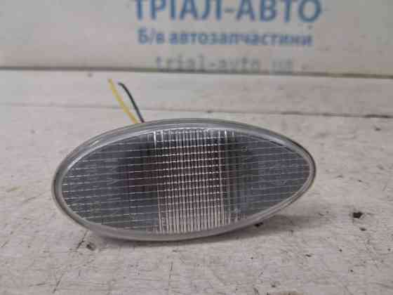 Повторитель поворотника Mitsubishi Lancer 2003-2009 MR991187 (Арт. 86880) Киев