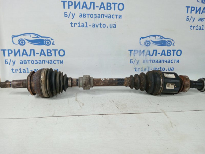 Привод передний правый Toyota RAV 4 A40 2.2 DIESEL 2ADFTV 2012 (б/у) Київ - зображення 1