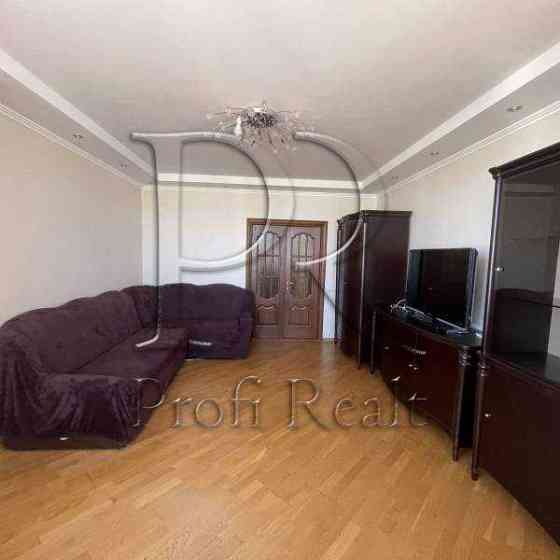 продажа 3-к квартира Киев, Соломенский, 129000 $ Киев