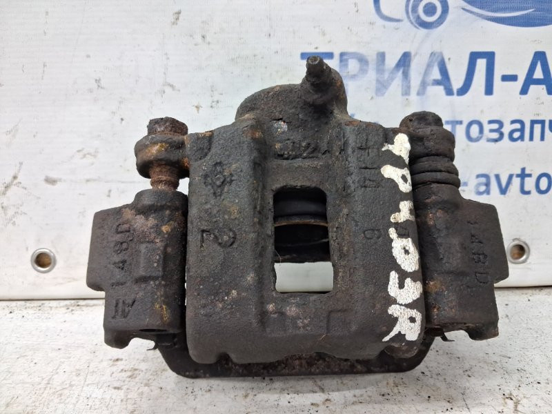 Суппорт задний правый Toyota Prado J120 4.0 1GR-FE 2002 (б/у) Киев - изображение 1