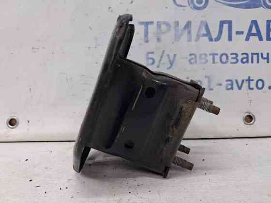 Кронштейн усилителя заднего бампера Nissan Qashqai J11 1.2 БЕНЗИН HRA2DDT 2013 лев. (б/у) Киев