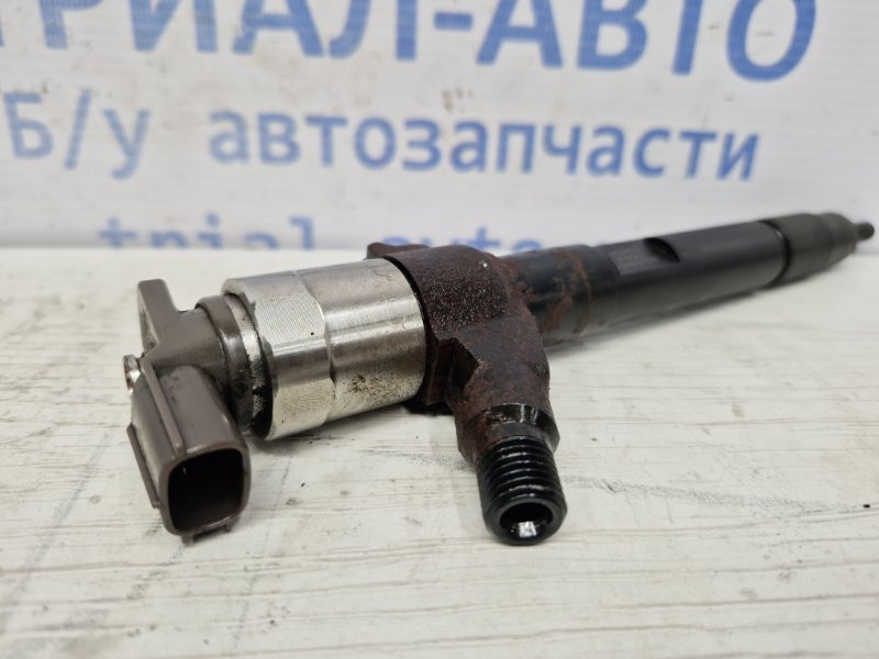 Форсунка топливная Mitsubishi Outlander XL 2.2 DIESEL 4N14 2007 (б/у) Киев - изображение 3