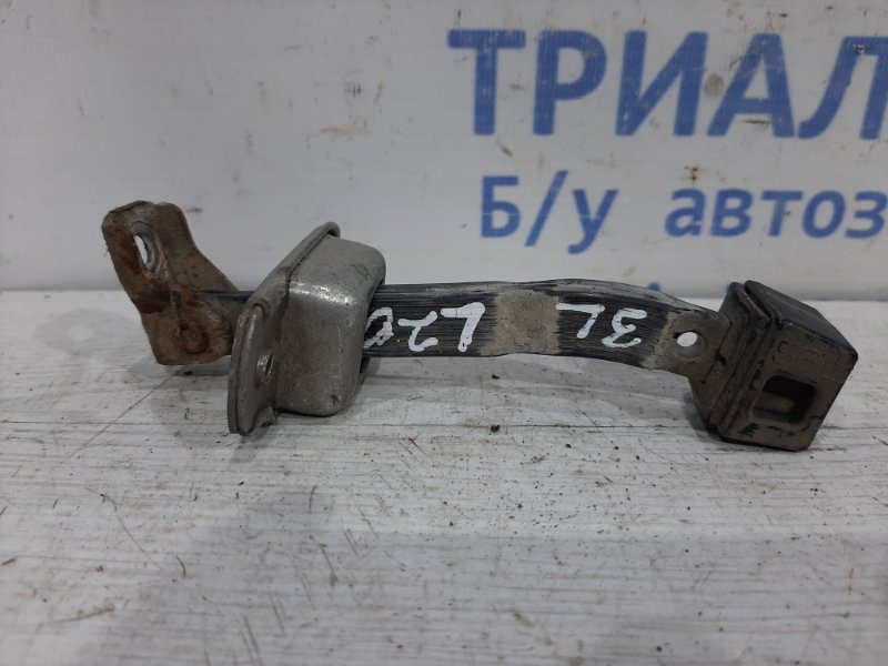 Ограничитель двери задний левый Mitsubishi L200 KB 2.5 ДИЗЕЛЬ 4D56U 2006 (б/у) Київ - зображення 3