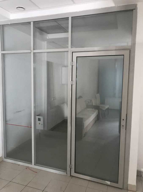 Перегородка Стеклянная из Алюминиевого Профиля с Дверями. Київ - зображення 9