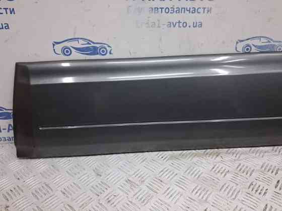 Накладка двери Kia Sorento BL 2.5 DIESEL D4CB 2002 перед. прав. (б/у) Киев