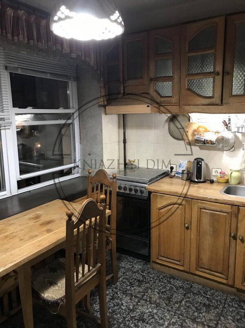 Продаж 2-кім. розд. кв. м. Палац Україна. Код об'єкту:21143493 Київ - зображення 1