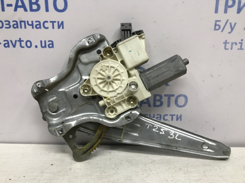 Стеклоподъемник задний левый Toyota Avensis 2002-2010 6984005100 (Арт. 42691) Киев - изображение 1