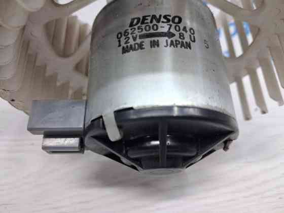 Моторчик печки Toyota Land Cruiser J100 4.7 1998 (б/у) Киев