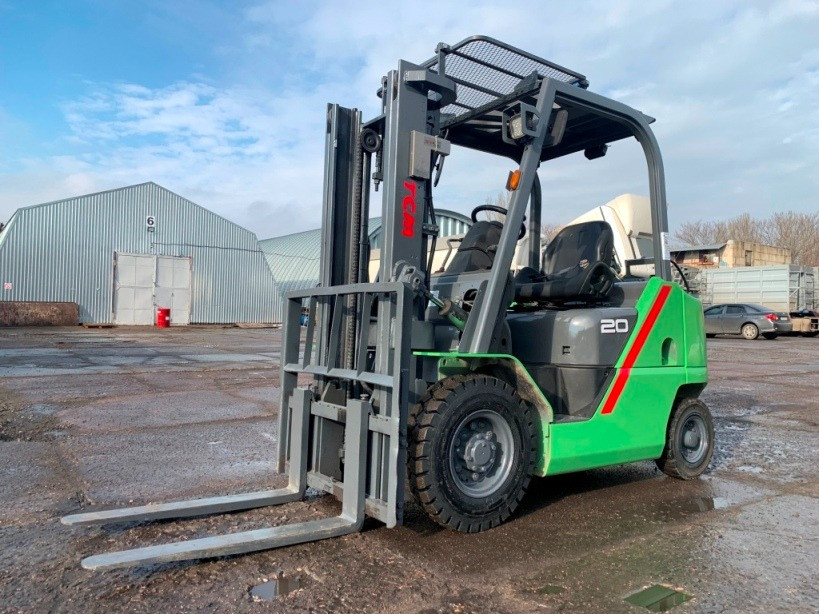 Газ-бензиновий навантажувач TCM (Nissan), із напрацюванням 7644 мотогодин. Модель: FHGE20T5. Полтава - зображення 2