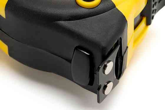 Рулетка MASTERTOOL 5 м х 25 мм с магнитами 2 фиксатора кнопка STOP покрытие TPR нейлоновое покрытие  Харьков